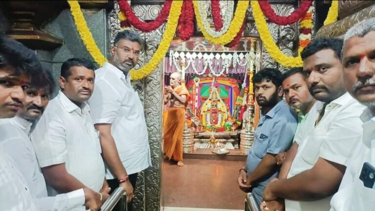 ಸುಕ್ಷೇತ್ರ ಯಲ್ಲಮ್ಮ ದೇವಸ್ಥಾನಕ್ಕೆ ಶಾಸಕ ವಿಶ್ವಾಸ ವೈದ್ಯ ಭೇಟಿ ಯಲ್ಲಮ್ಮದೇವಿಗೆ ವಿಶೇಷ ಪೂಜೆ